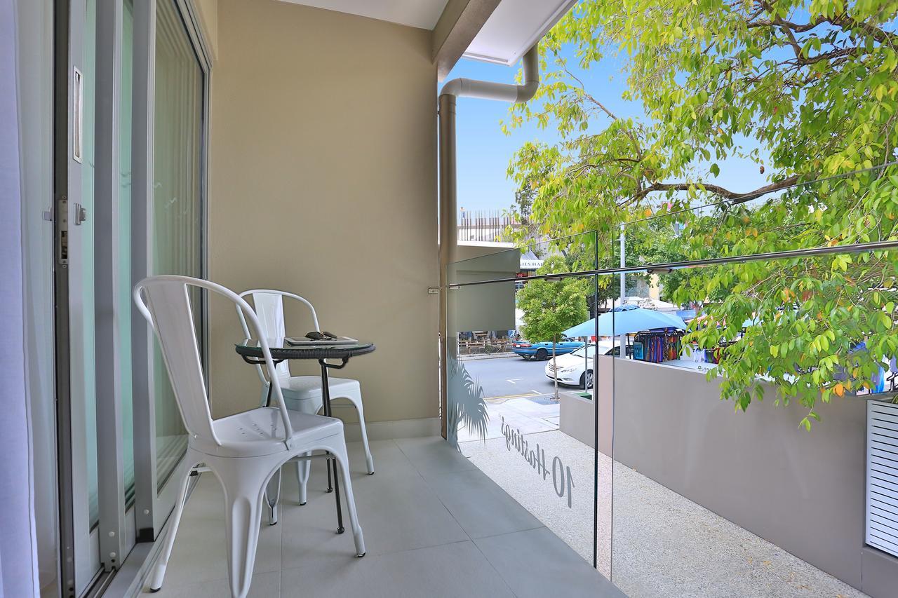 10 Hastings Street Motel Noosa Heads Dış mekan fotoğraf